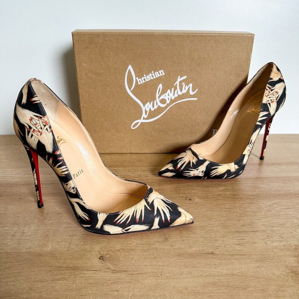 ❤️SOLD❤️Christian Louboutin Heels - Picture 2 of 15